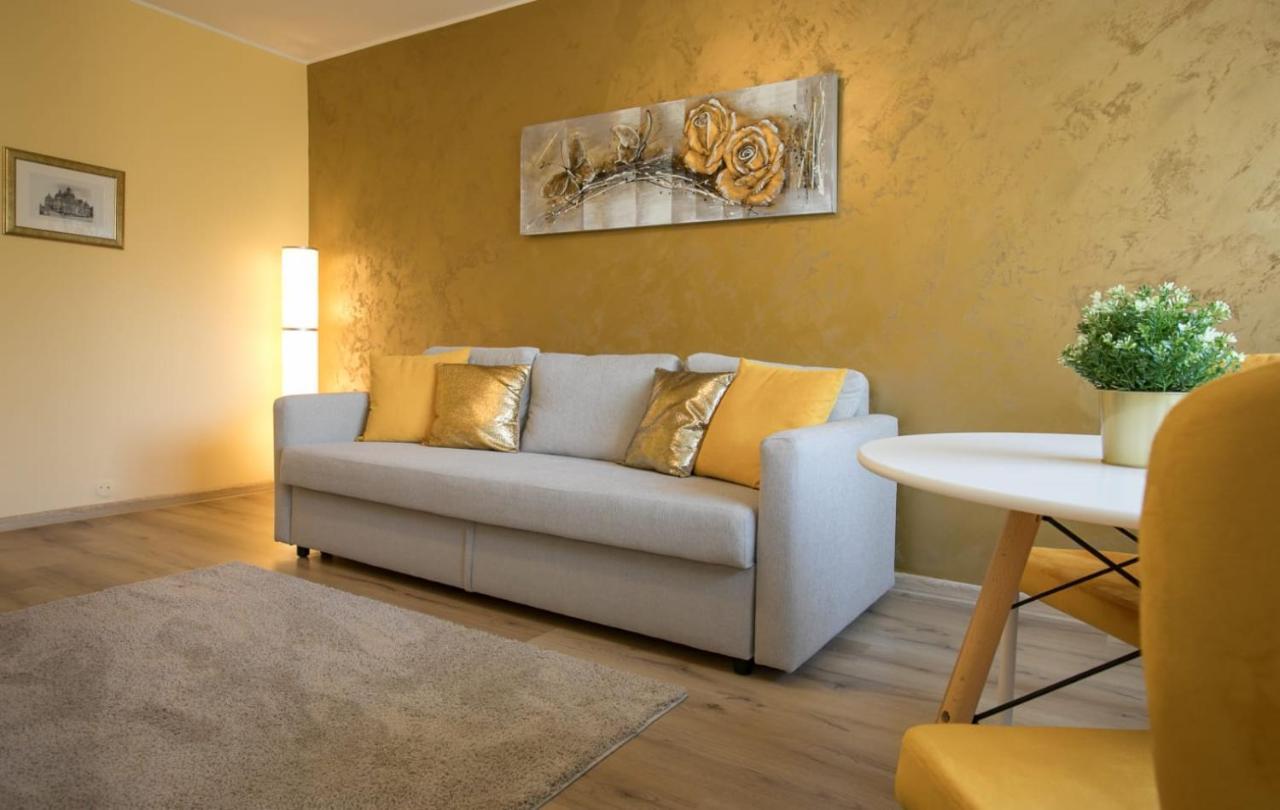 Golden Apartment Baneasa Букурещ Екстериор снимка