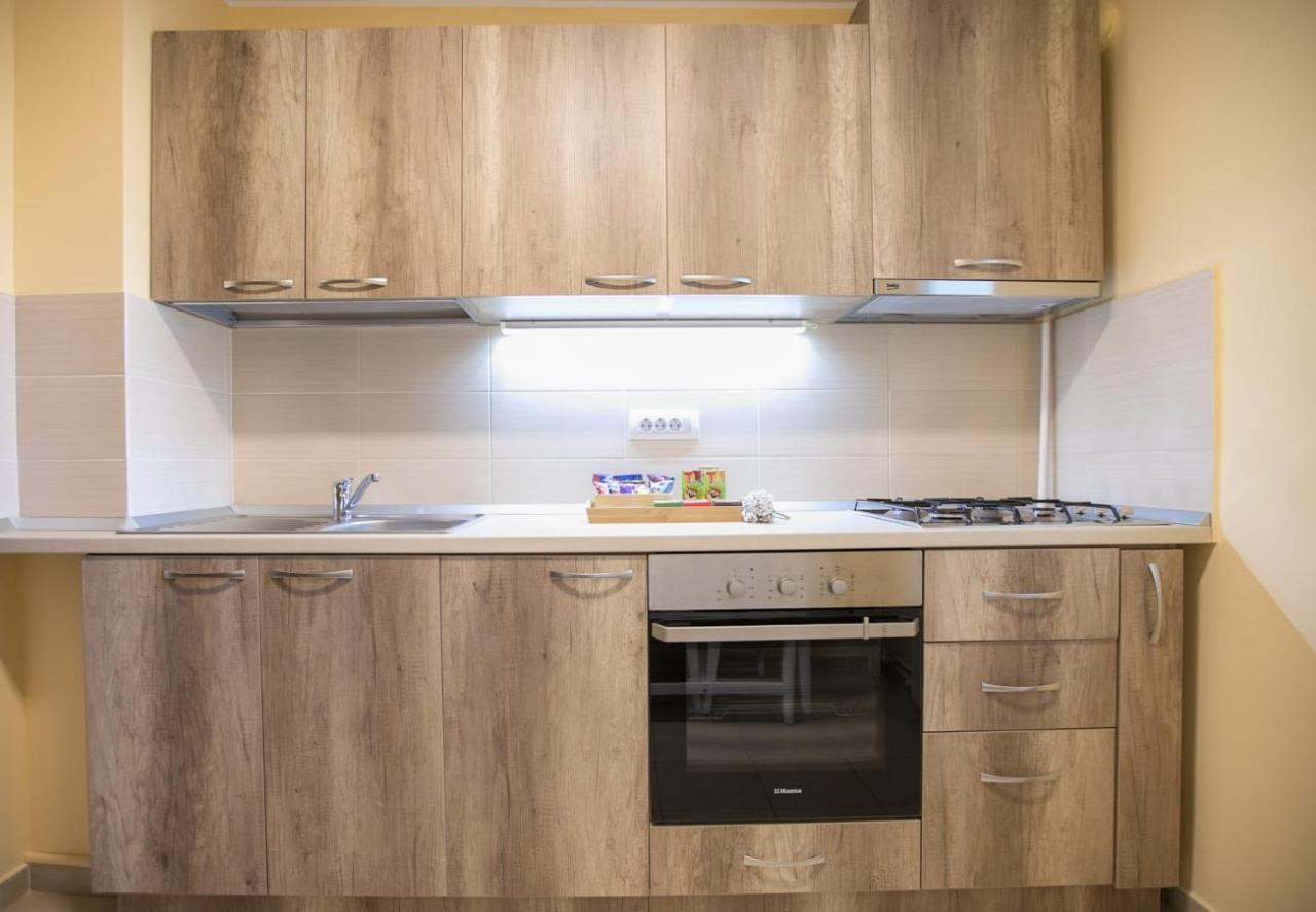 Golden Apartment Baneasa Букурещ Екстериор снимка