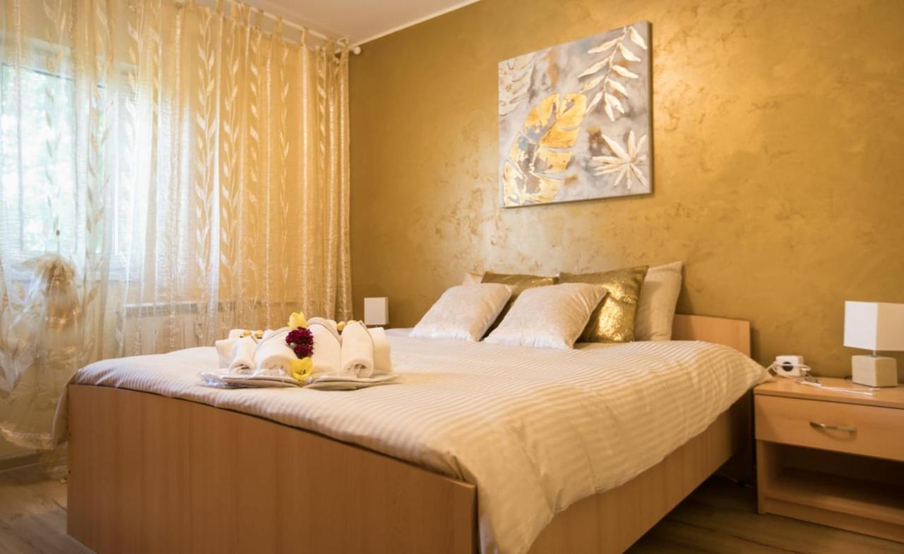 Golden Apartment Baneasa Букурещ Екстериор снимка