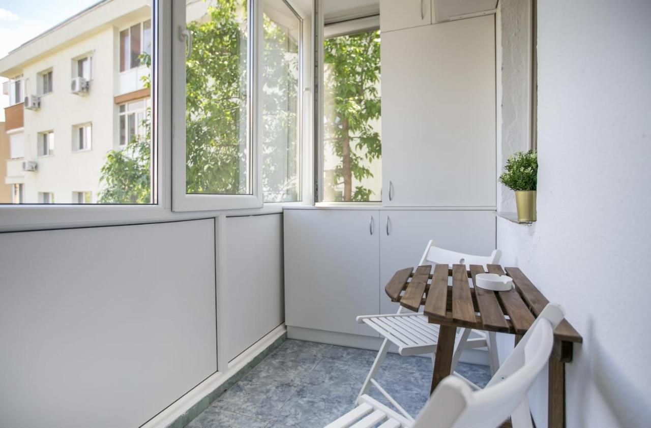 Golden Apartment Baneasa Букурещ Екстериор снимка